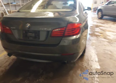 2013 BMW 535I xDrive z USA, uszkodzony, nr VIN WBAFU7C54DDU73491